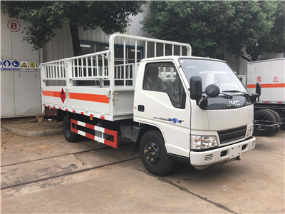 江鈴4.2米(額載2.8噸)氣瓶車